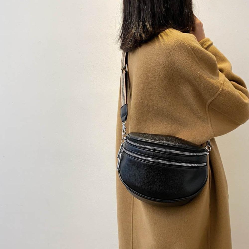 Mira | Chic and Adaptable Shoulder Bag
