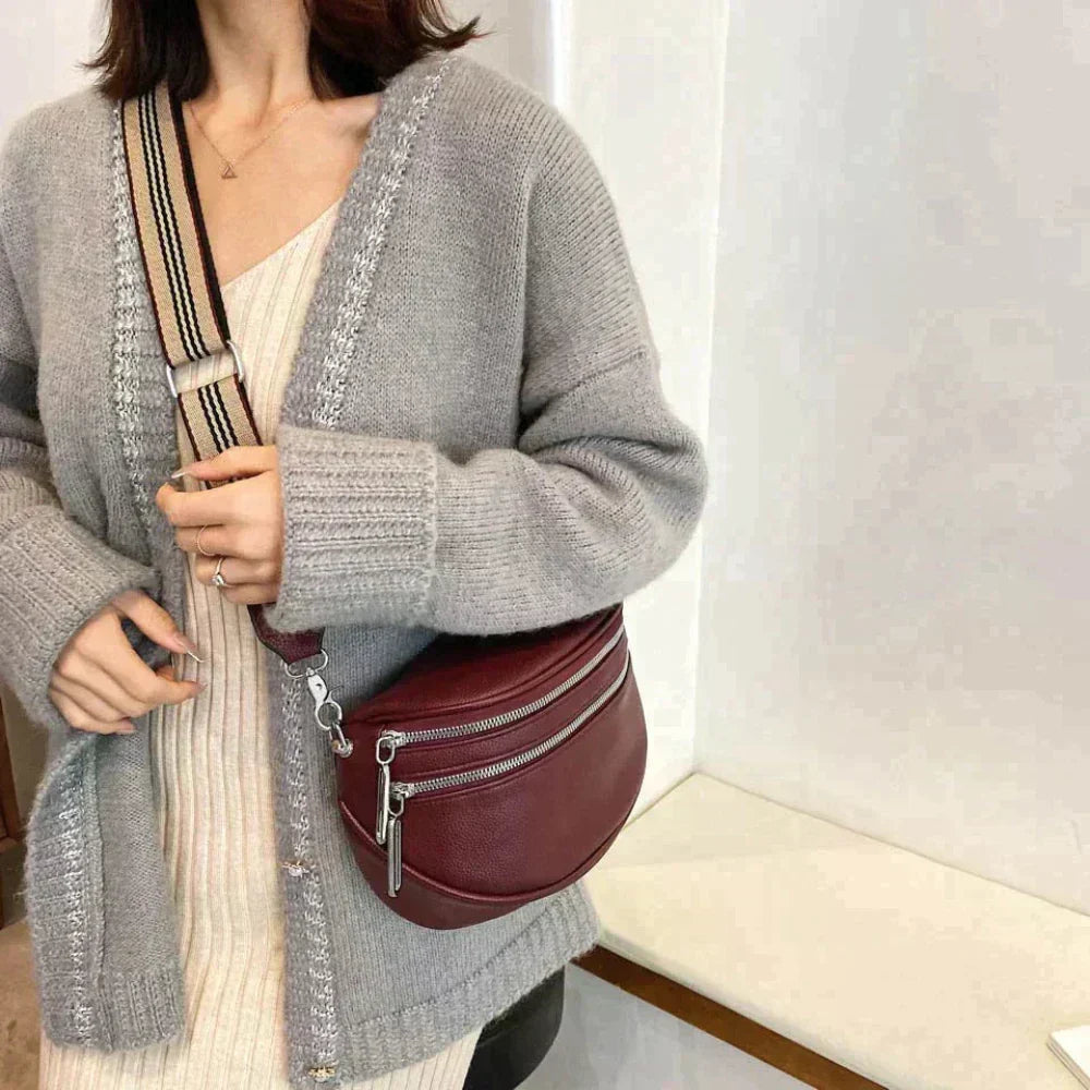 Mira | Chic and Adaptable Shoulder Bag
