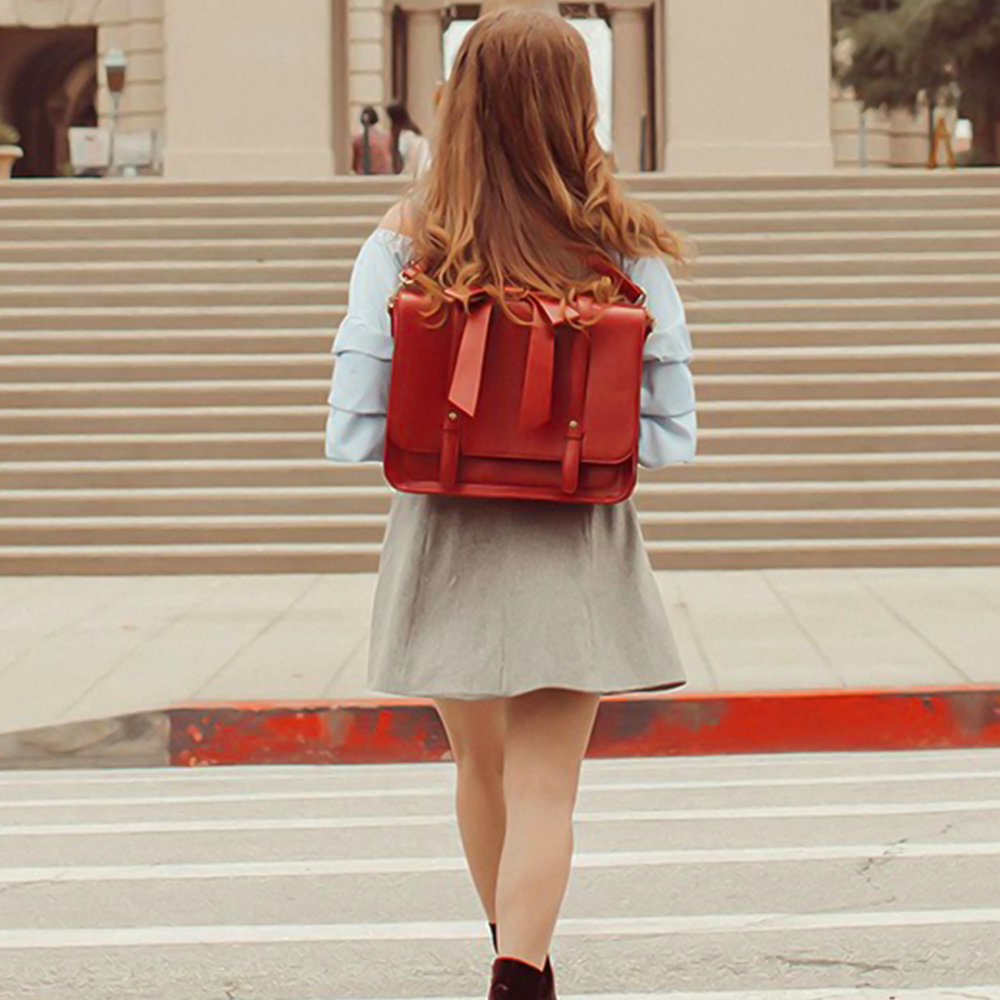 Sienna | Retro Twist Bag in Blue-Pink