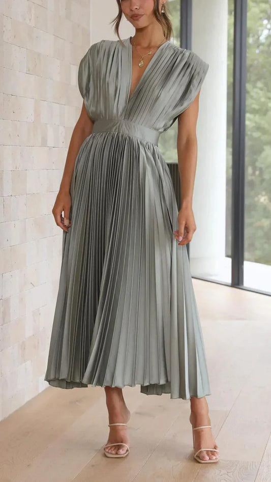 Sienna | Chic Pleated Evening Dress