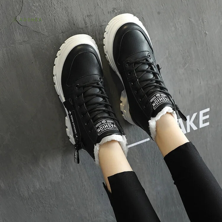 Harlow | Cozy Chic Winter Boots